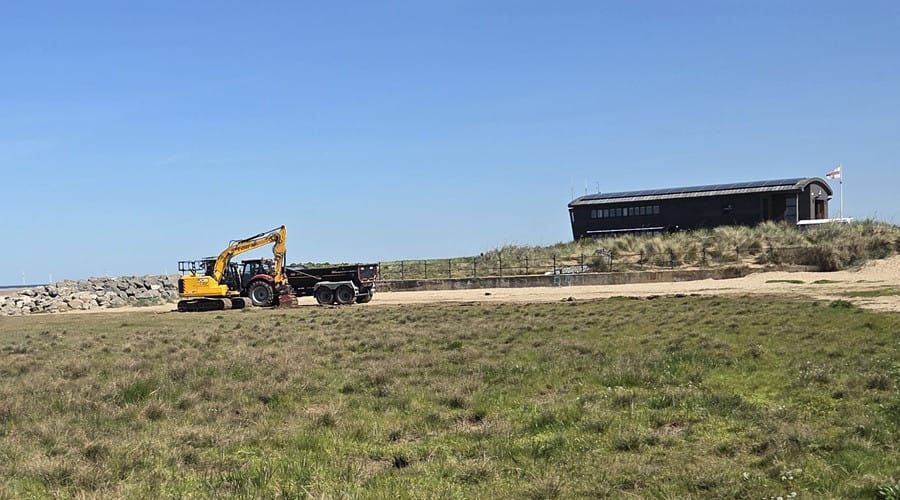 Grass cleared from around RNLI station in Hoylake