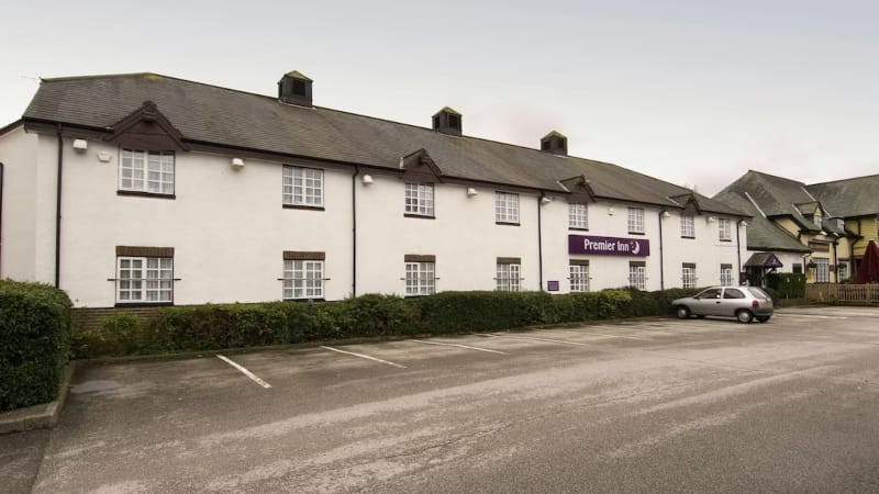 New owners and name for former Premier Inn in Greasby as it reveals opening date