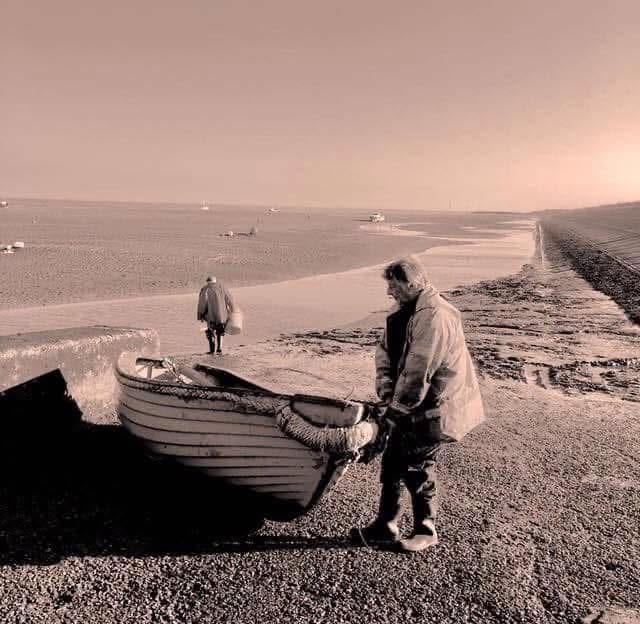 Tributes to former Hoylake lifeboat crew member Bob Beech