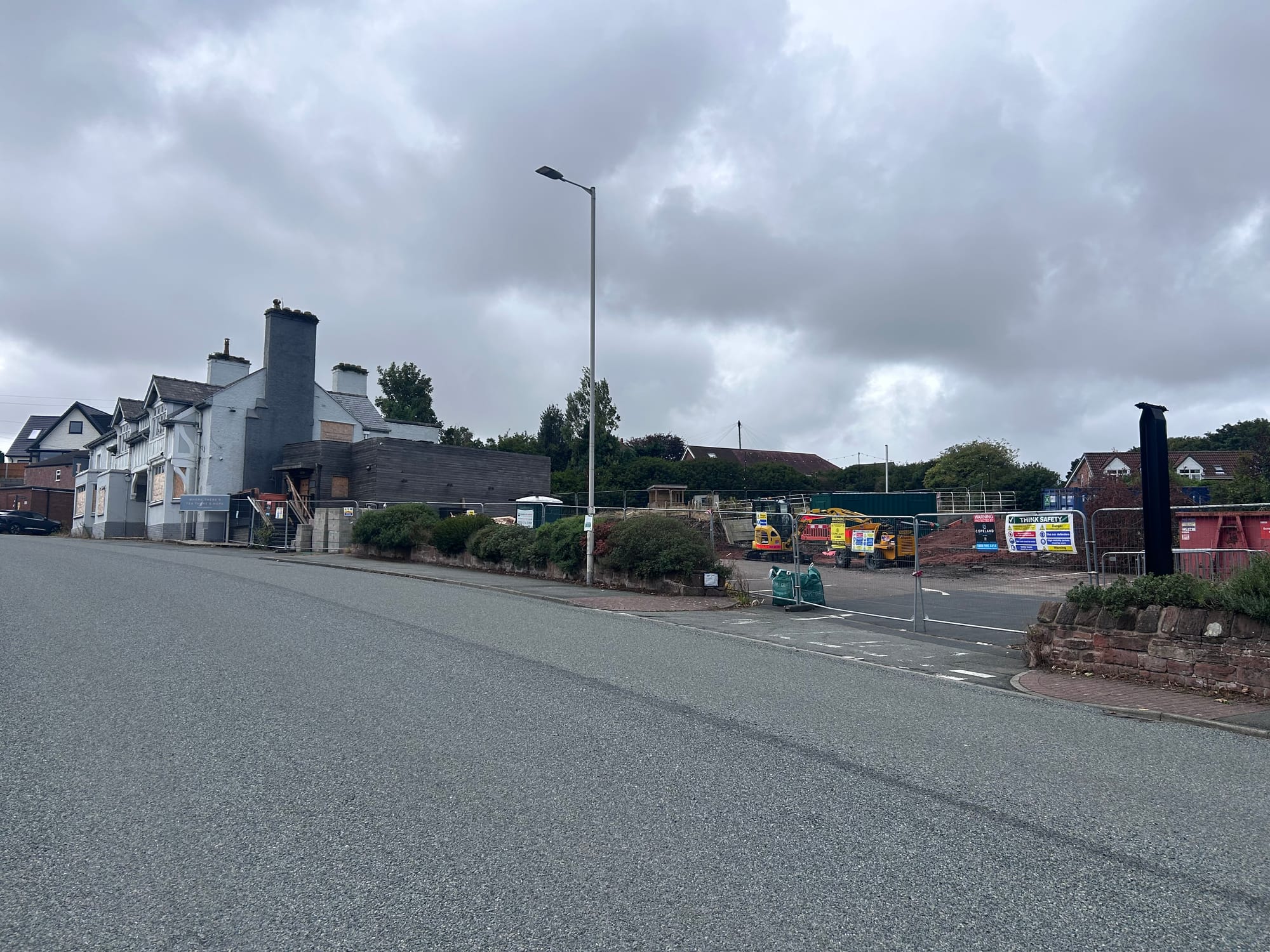 Go-ahead given for Leaf to become supermarket and housing