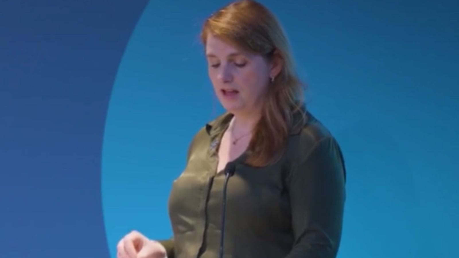 Alison MCGovern MP giving a speech.