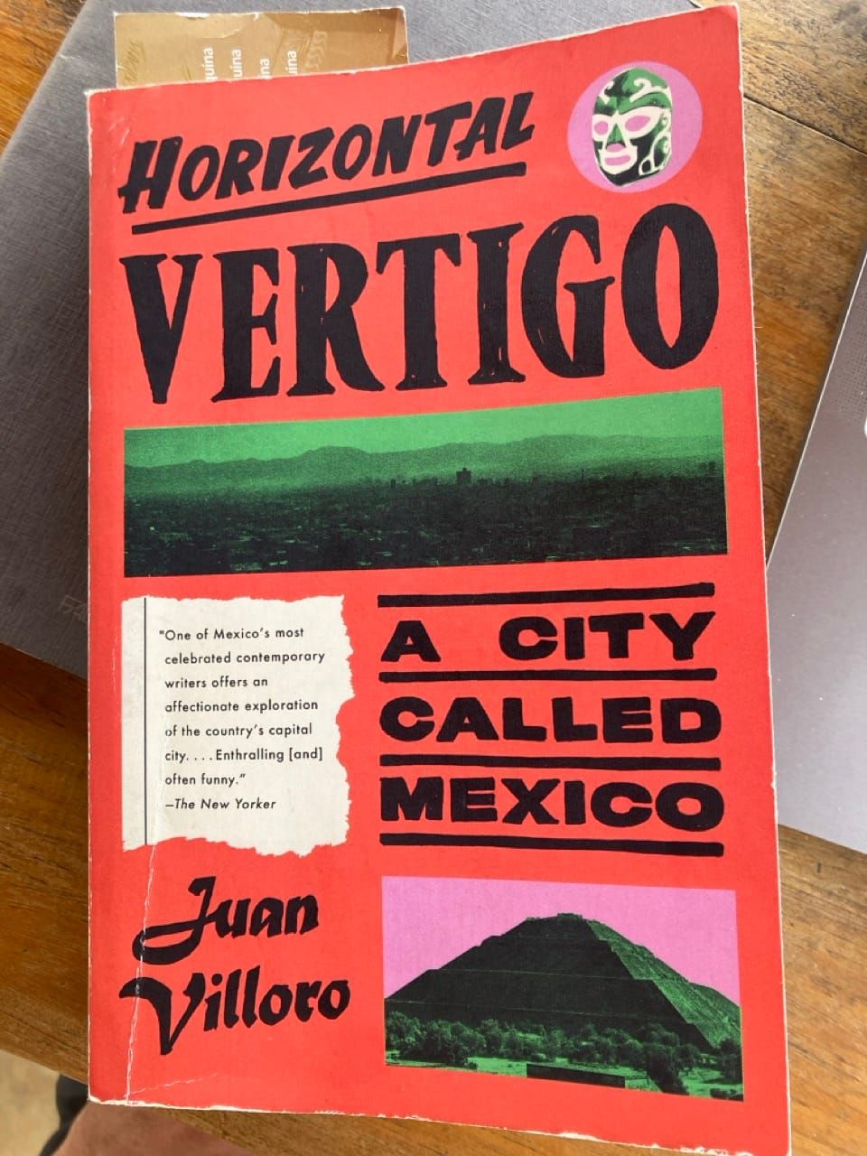 the cover of the English edition of Juan Villoro's book "Horizontal Vertigo"