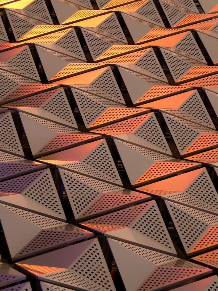 Repetitive architectural pattern illustrating consistency and structure in defining enterprise AI pilot success criteria