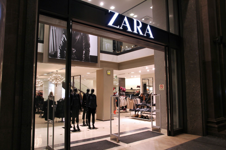 Fachada de una tienda Zara