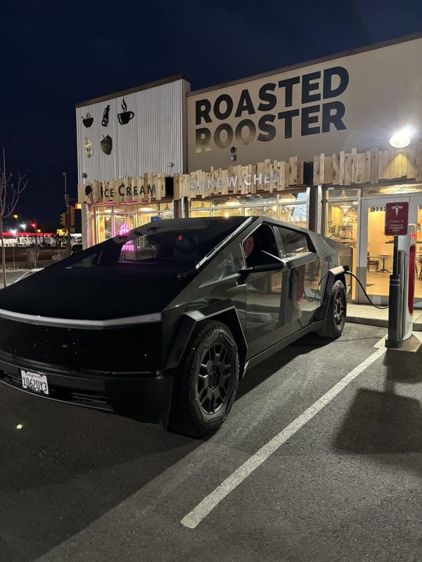 Intel’s Foundry Losses, RKLB v. RDW, And The Town With The Best Mexican Food In The World!