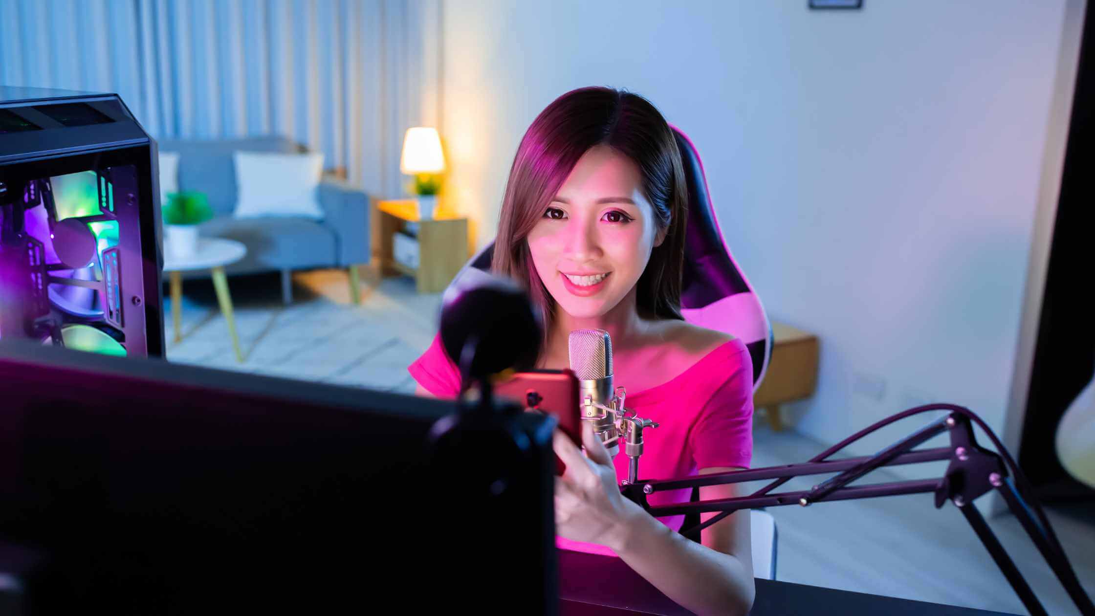 Streaming on social media