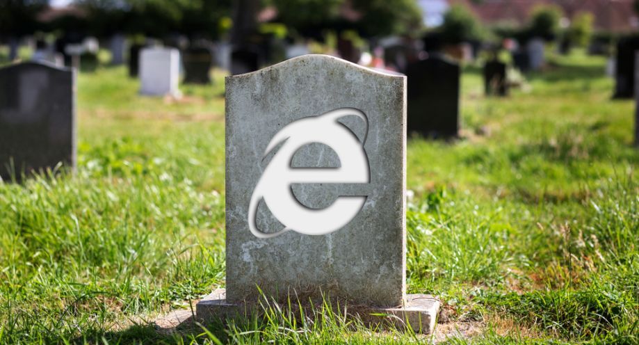 Keep your browser updated to prevent Instagram crashes on the web. 