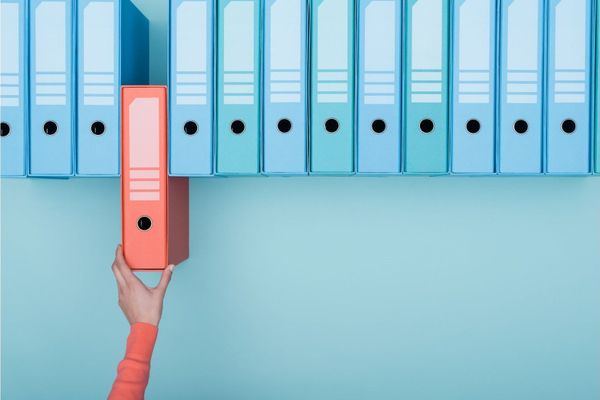 How to delete your tweets without losing your media!