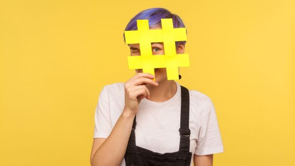 Keyword & Hashtag Tracker: Track Hashtags & Keywords on Twitter