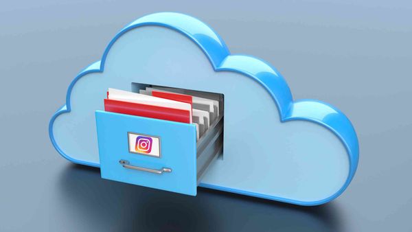 When you unarchive a post on Instagram does it repost?