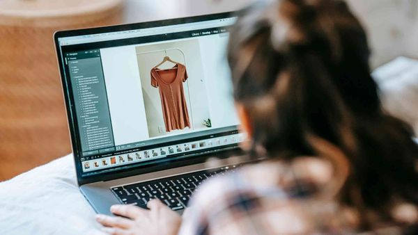 How do I make a big photo fit on Instagram?