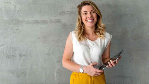 What is the best way to generate business leads from LinkedIn?