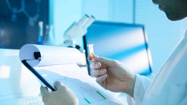 How can you highlight a scientific paper on LinkedIn? Make your research noticed!