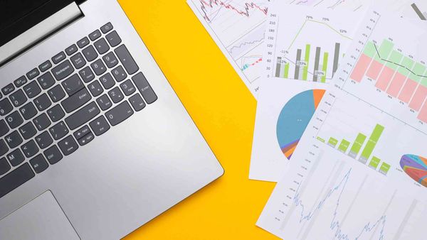 What can I do if Twitter Analytics is not working?