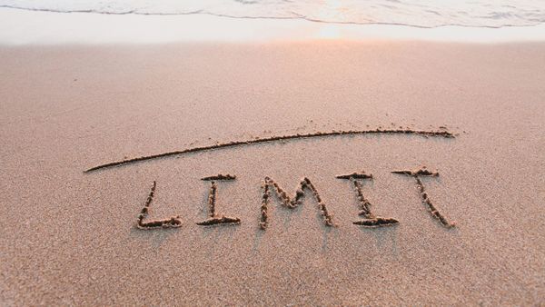 What Is Twitter’s DM Limit, and How to Deal With It? (Guide)