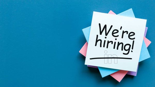 How to create a 'We are hiring' LinkedIn post!