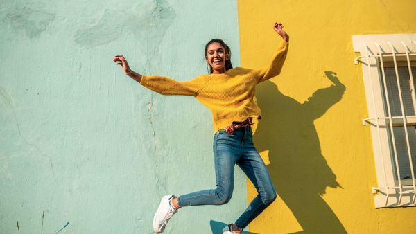 How to Post from Twitter to Instagram: The Easiest Ways to Share Tweets