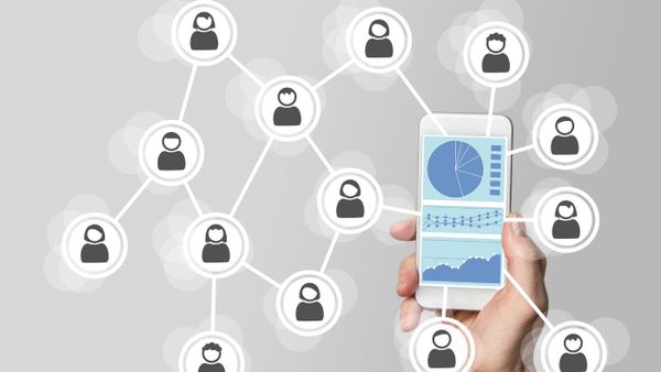 How to analyze someone's Twitter followers