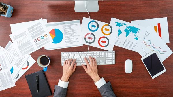 Why can’t I see my tweet analytics?