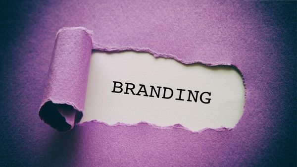 Personal Branding in 2026: How Professionals Can Stay Relevant Online