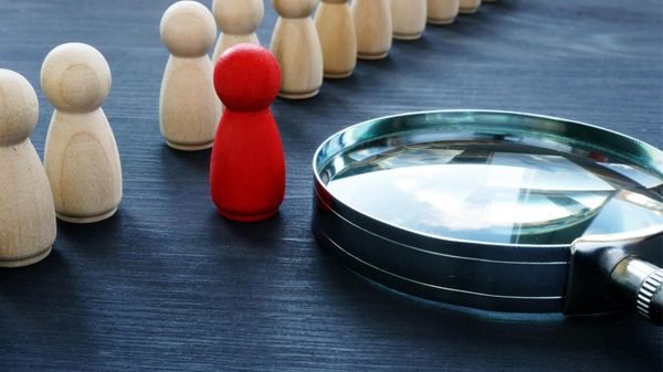 How to Identify and Remove Low-Quality Followers on Twitter (X)