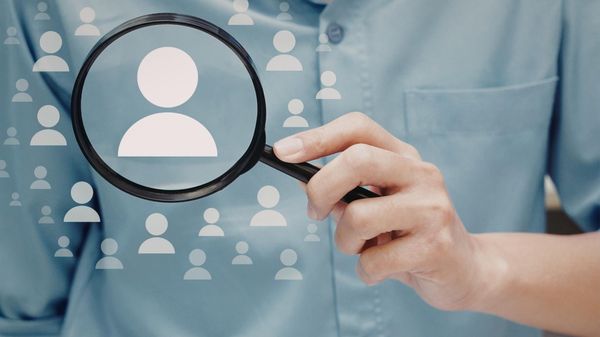 How to Find Fake or Bot Accounts in Your Twitter Following List