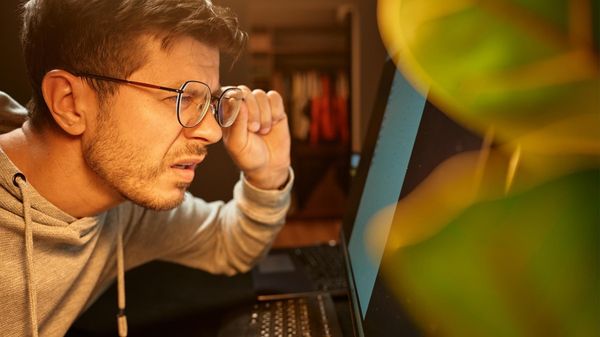 Can the Owner of a Tweet See Who Bookmarked It?