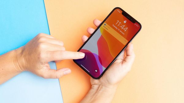 How to delete a retweet on iPhone in seconds