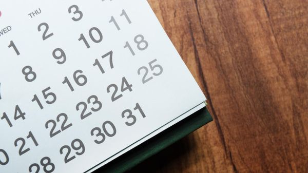 Post on Twitter daily without being online: 6-step guide