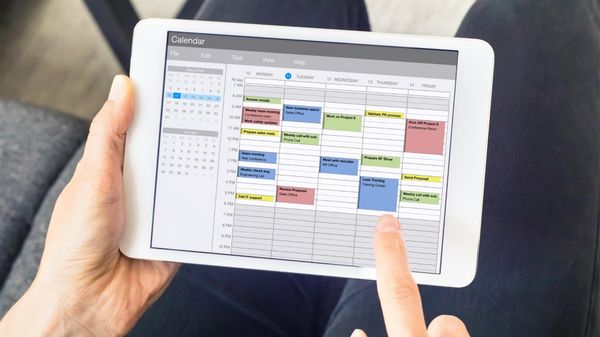 How to schedule Twitter threads with images
