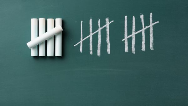 How to check someone else's Twitter follower count without following them