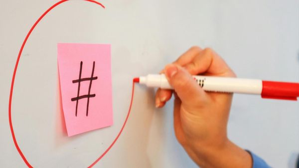 How to block hashtags on Twitter