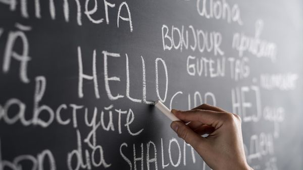 How to delete all foreign language tweets on Twitter