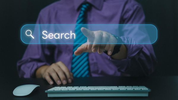 Twitter bio search engine: search X profiles by keyword