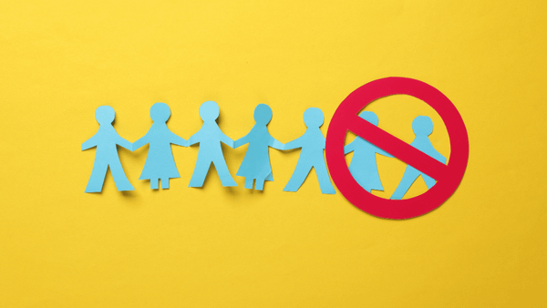 Can you mass block retweeters on Twitter? How to block everyone who shared a post