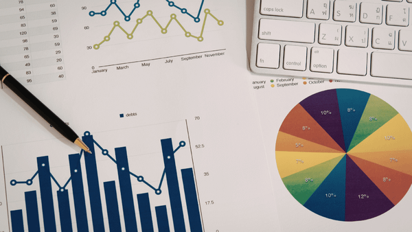 Competitor follower analysis on Twitter: what the numbers say and what they leave out