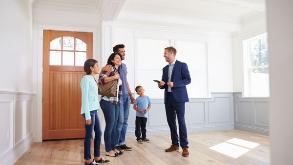 Can realtors post other agents' listings on social media?