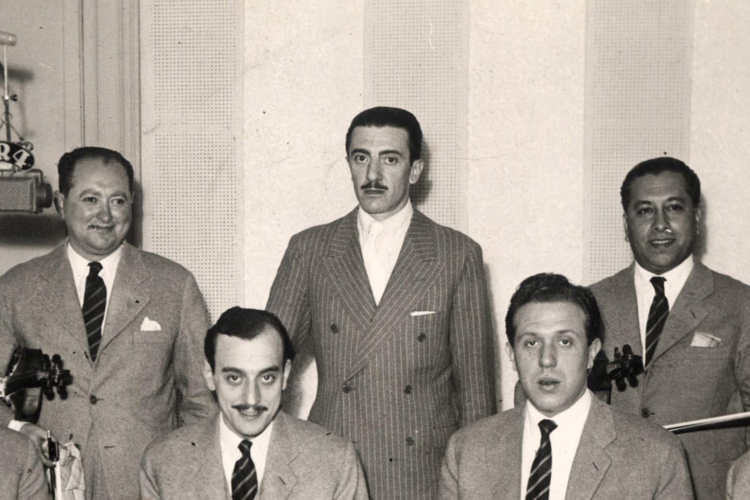 Rodolfo Biagi and the orchestra