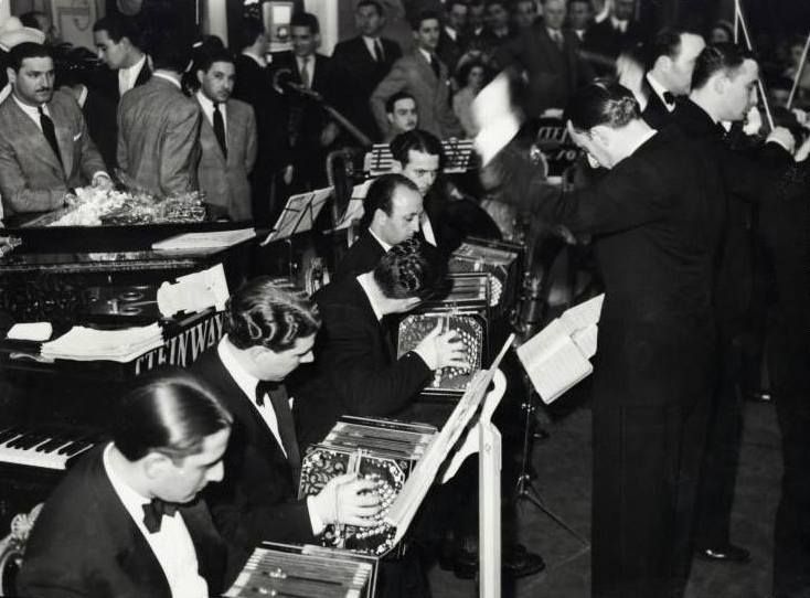 25/2026 Juan D'Arienzo instrumental vals tanda - Lágrimas y sonrisas 1936