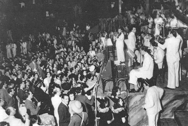 12/2024 - Juan D'Arienzo - Instrumental Argentine Tango For Dancing