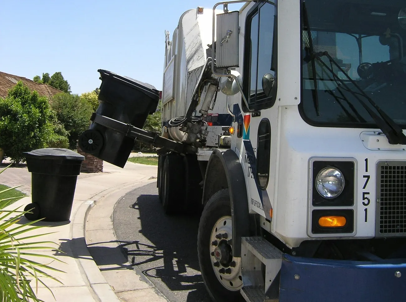 Elderly woman dies after rubbish truck incident in Doncaster East