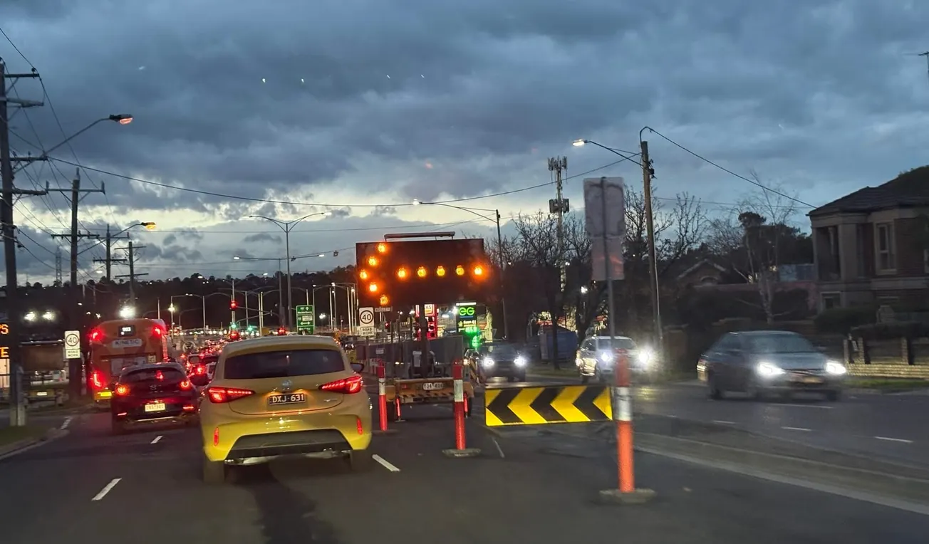 How are road closures affecting Manningham?