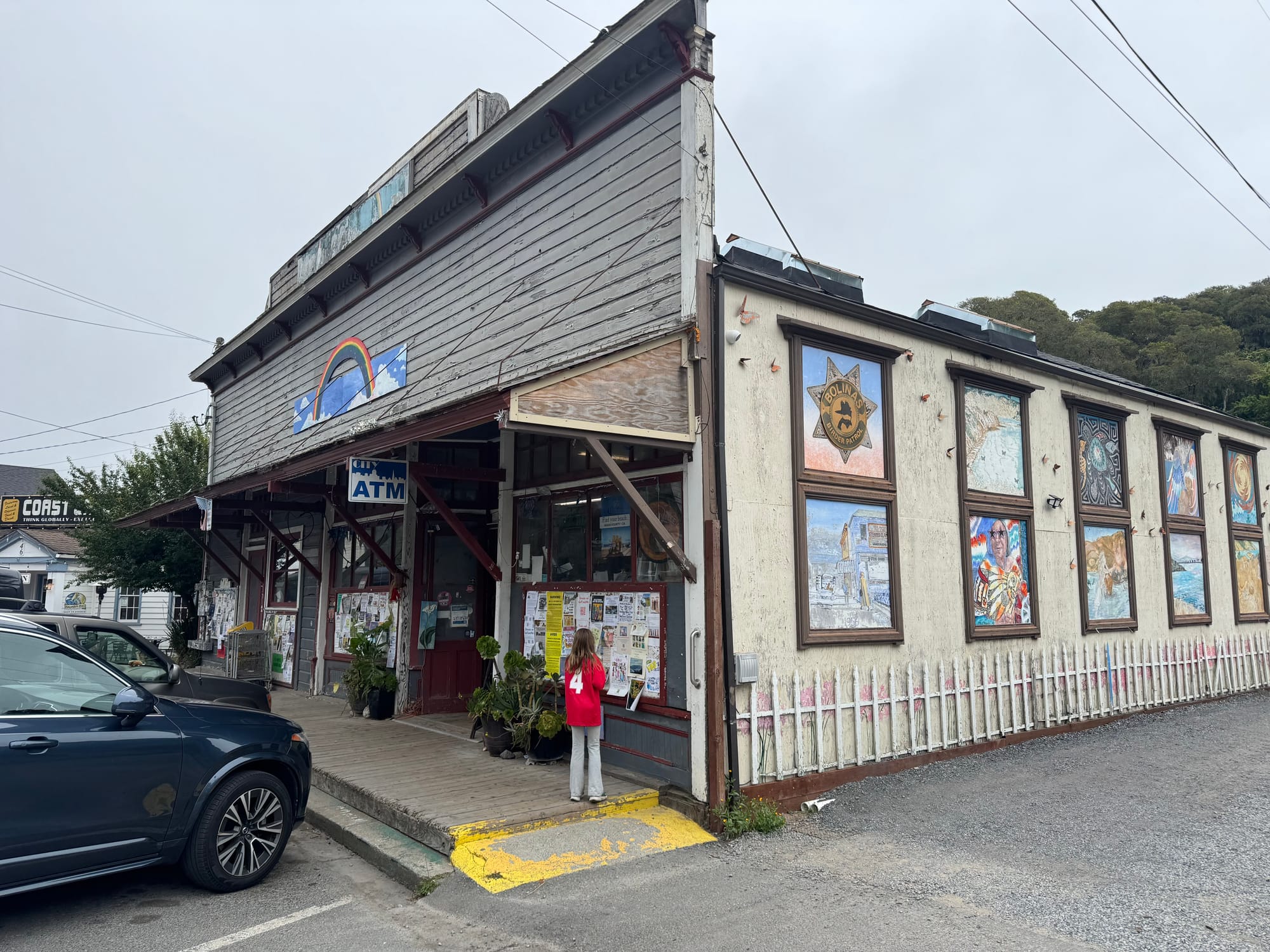 Bolinas Residents Now Removing Signs that Could Help Visitors Escape Bolinas