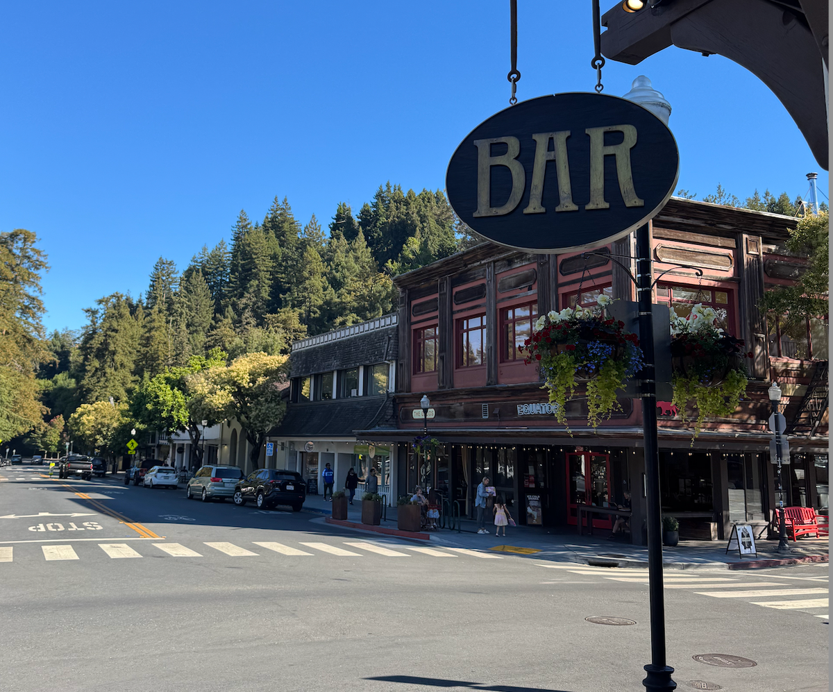 Influx of Entitled Newcomers Upsets Community of Entitled Locals