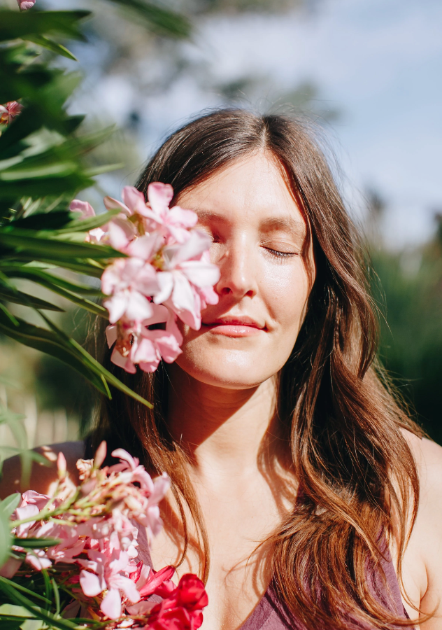 🌾 The Deep Work (& Rest) of Leaving Social Media — with Ashley Neese