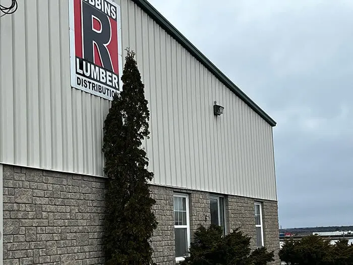 ROBBINS BUYS 2 PLEASANT RIVER SAWMILLS