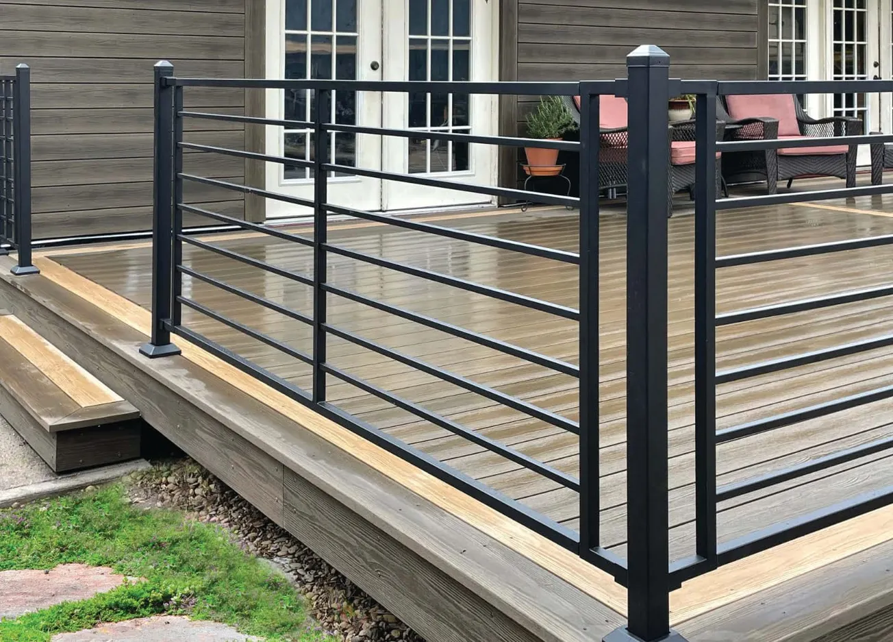 HORIZONTAL STEEL RAILING
