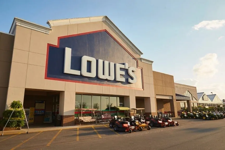 Lowe’s Tests Virtual Store Models