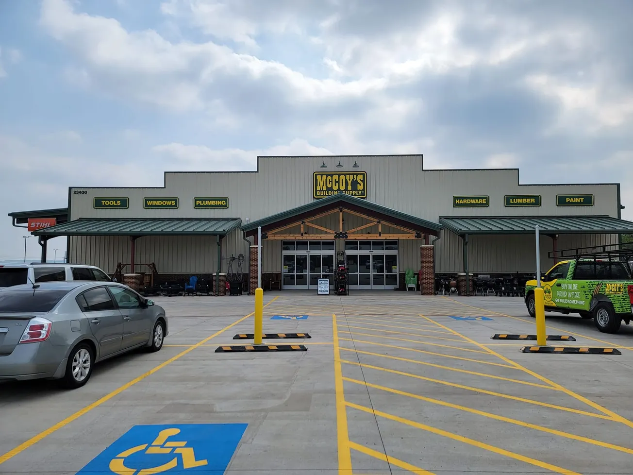McCoy’s Opens in Spicewood