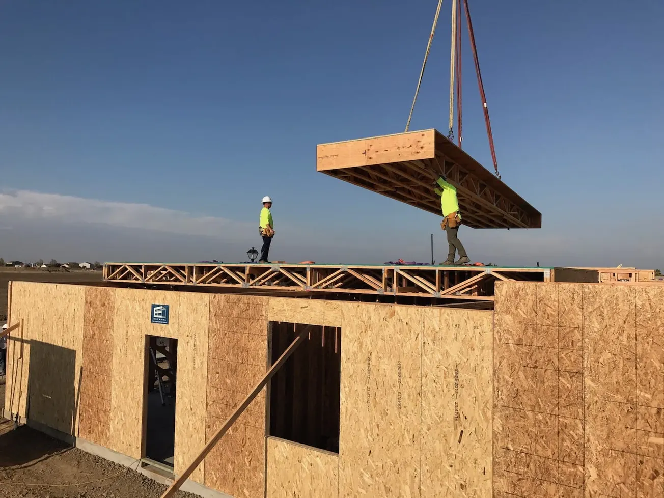 LP Banks on Framer Entekra